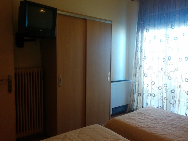 Imagen de la habitación del Hotel Atlantis, Corfu. Foto 11