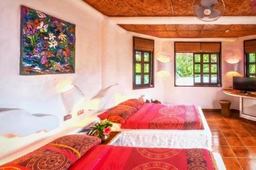 Imagen de la habitación del Hotel Atlantis Dive Resort Puerto Galera. Foto 7