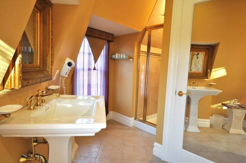 Imagen de la habitación del Hotel Atlantis Inn. Foto 4