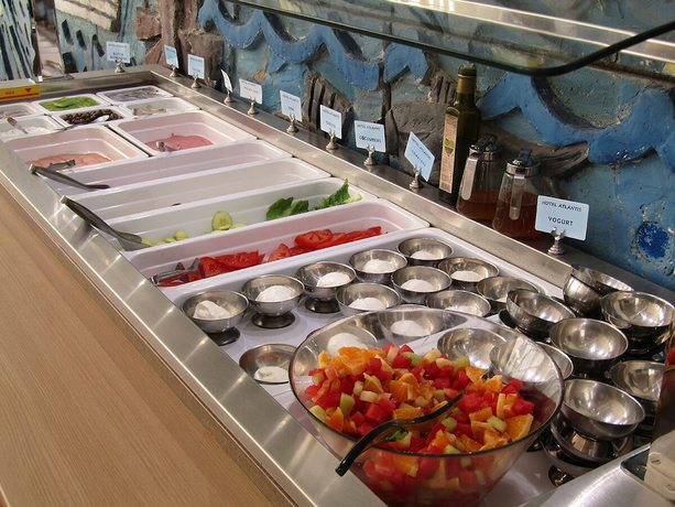 Imagen del bar/restaurante del Hotel Atlantis, Kárpatos. Foto 4