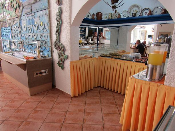 Imagen del bar/restaurante del Hotel Atlantis, Kárpatos. Foto 5