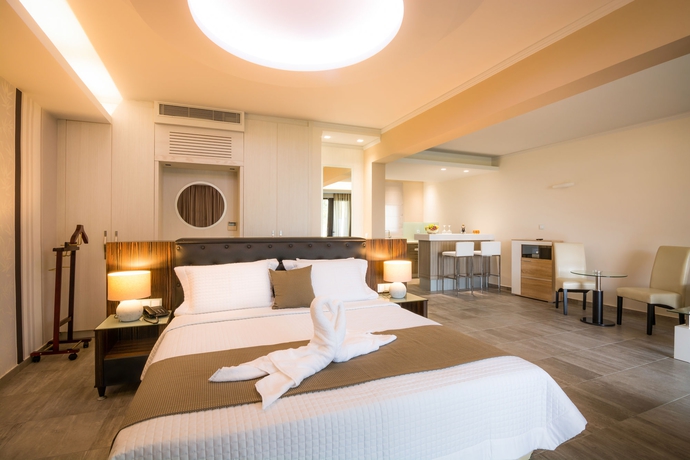 Imagen de la habitación del Hotel Atlantis, Lambi. Foto 11