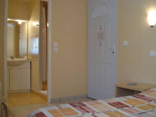 Imagen de la habitación del Hotel Atlantis Mimizan Les Landes. Foto 9