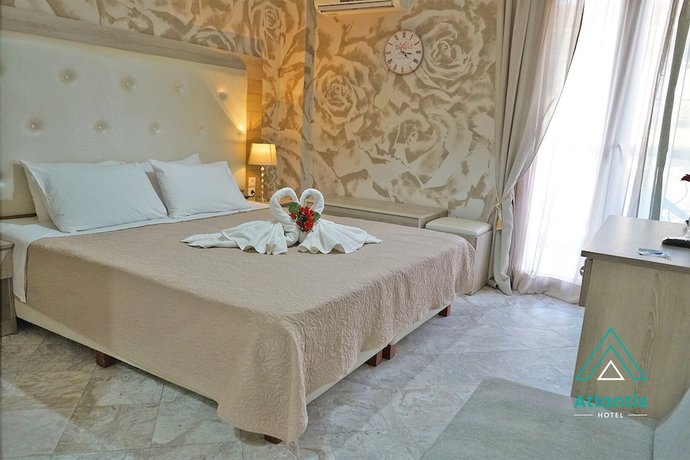 Imagen de la habitación del Hotel Atlantis, Nea Kallikrateia . Foto 18
