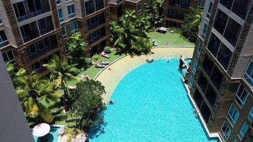 Imagen de la habitación del Hotel Atlantis Resort Jomtien Beach. Foto 2
