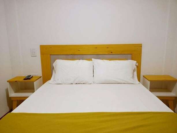 Imagen de la habitación del Hotel Atlantis, San Bernardo. Foto 12