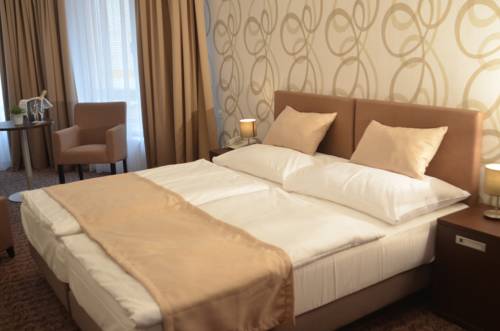 Imagen de la habitación del Hotel Atlas, Benesov. Foto 2