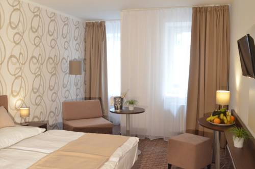 Imagen general del Hotel Atlas, Benesov. Foto 1