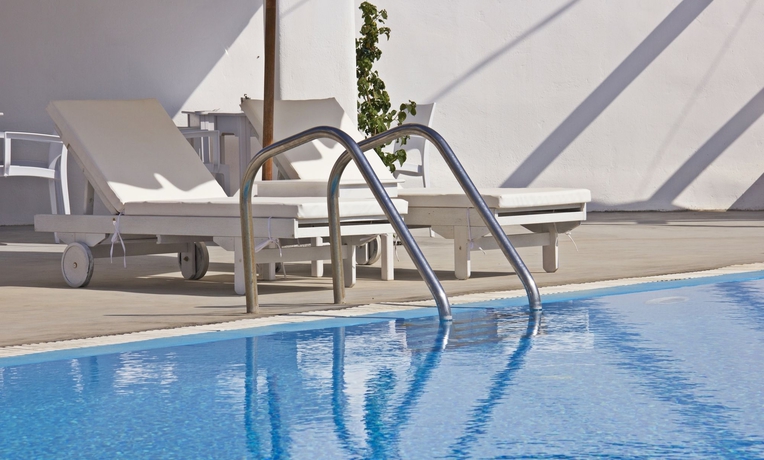 Imagen de la piscina del Hotel Atlas Boutique. Foto 16