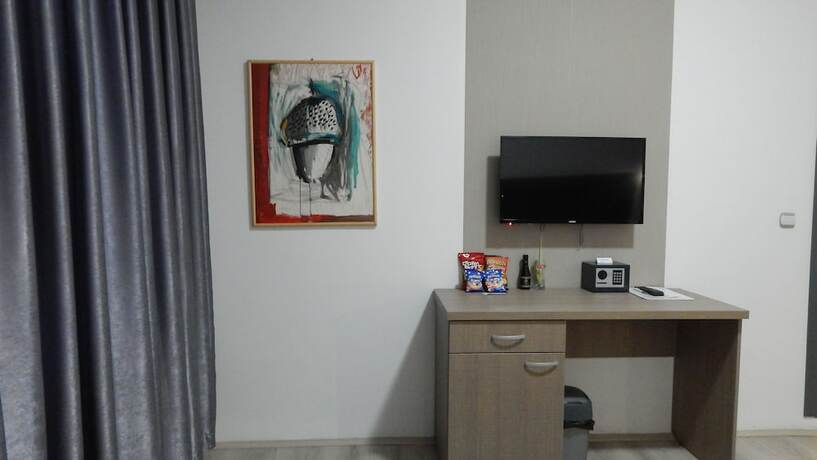 Imagen de la habitación del Hotel Atlas City Center. Foto 4