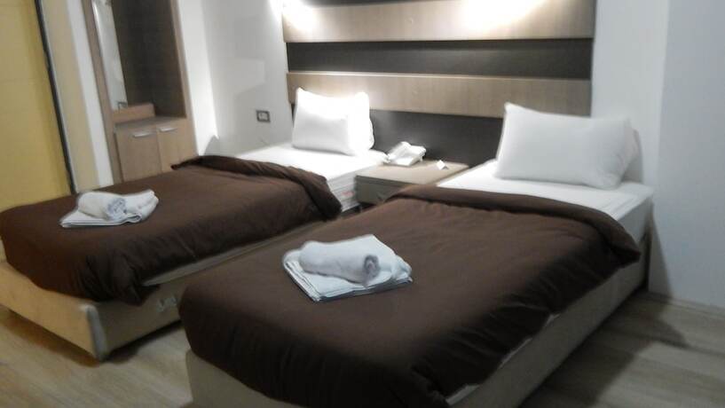 Imagen de la habitación del Hotel Atlas City Center. Foto 10