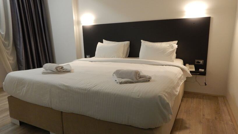 Imagen de la habitación del Hotel Atlas City Center. Foto 13