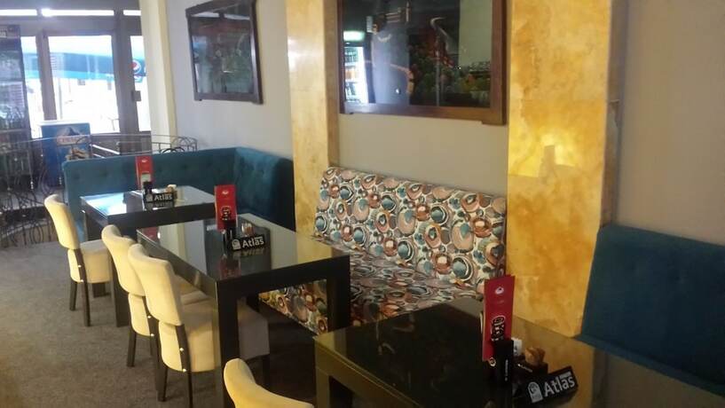 Imagen de los interiores del Hotel Atlas City Center. Foto 19