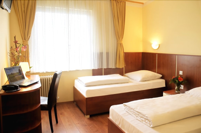 Imagen de la habitación del Hotel Atlas City. Foto 7