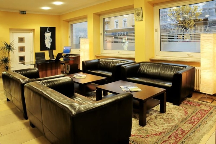 Imagen del bar/restaurante del Hotel Atlas City. Foto 4