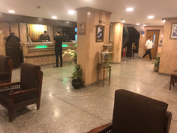 Imagen de los interiores del Hotel Atlas, El Cairo. Foto 9