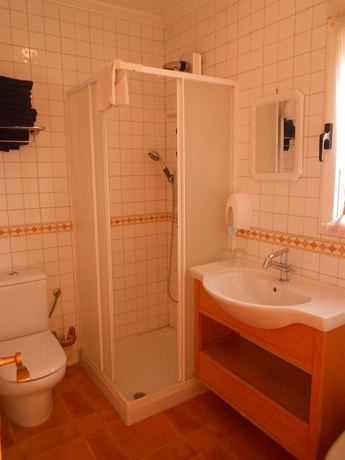 Imagen de la habitación del Hotel Atlas. Foto 4