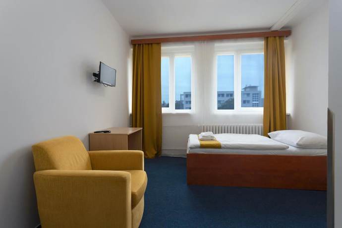 Imagen de la habitación del Hotel Atlas Garni. Foto 9