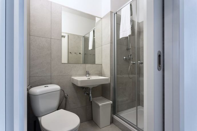 Imagen de la habitación del Hotel Atlas Garni. Foto 10