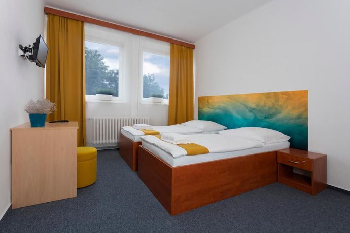 Imagen de la habitación del Hotel Atlas Garni. Foto 11