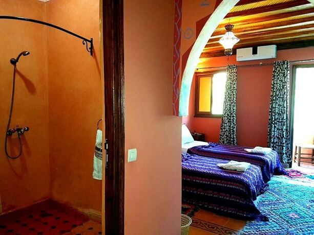 Imagen de la habitación del Hotel Atlas Imoula. Foto 13