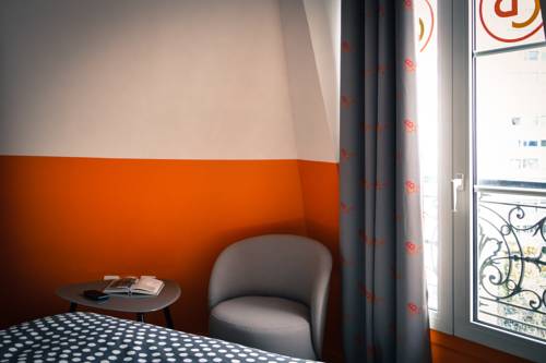Imagen de la habitación del Hotel Atlas, Parque de la Villete. Foto 4