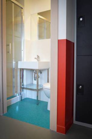 Imagen de la habitación del Hotel Atlas, Parque de la Villete. Foto 6