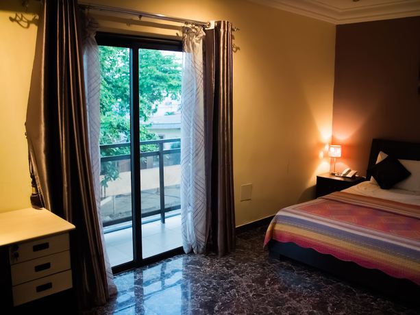 Imagen de la habitación del Hotel Atlas, Pointe-Noire. Foto 2