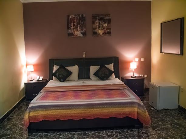 Imagen de la habitación del Hotel Atlas, Pointe-Noire. Foto 3