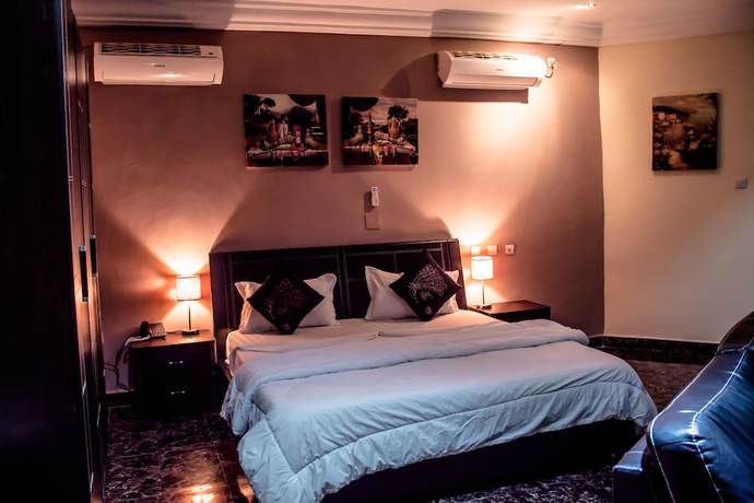 Imagen de la habitación del Hotel Atlas, Pointe-Noire. Foto 12