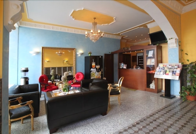 Imagen de los interiores del Hotel Atlas Residence. Foto 17