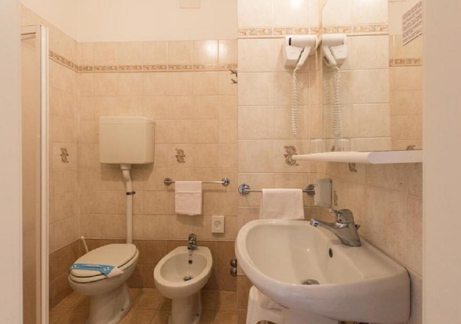 Imagen de la habitación del Hotel Atlas, Rimini. Foto 12