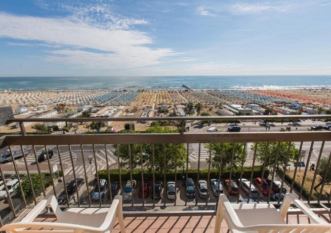Imagen de la habitación del Hotel Atlas, Rimini. Foto 14