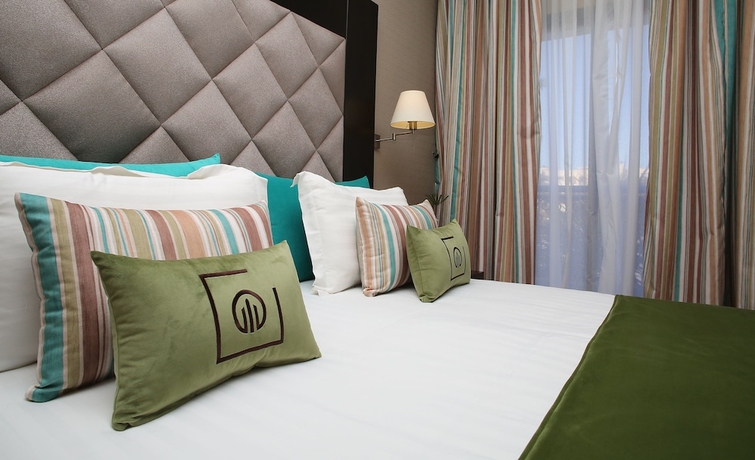 Imagen de la habitación del Hotel Atlas Terminus and Spa. Foto 5