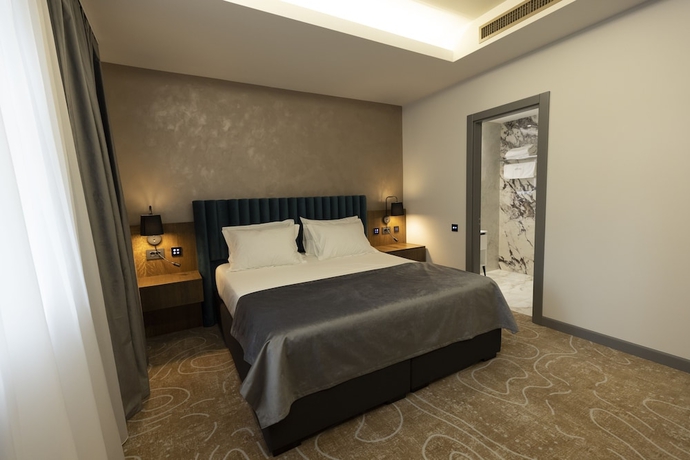 Imagen de la habitación del Hotel Atlas, Timisoara. Foto 4