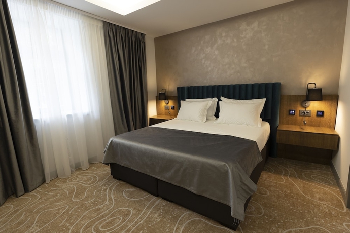 Imagen de la habitación del Hotel Atlas, Timisoara. Foto 7