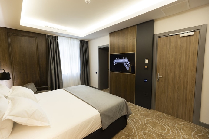 Imagen de la habitación del Hotel Atlas, Timisoara. Foto 10