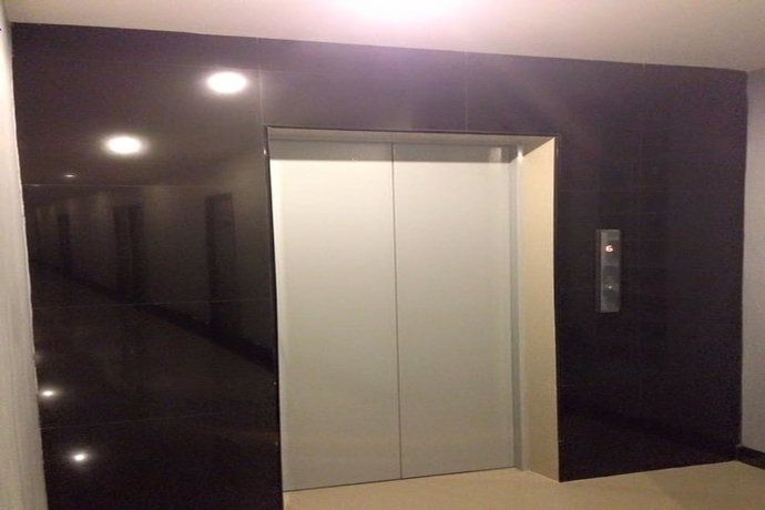 Imagen de los interiores del Hotel Atme2. Foto 19