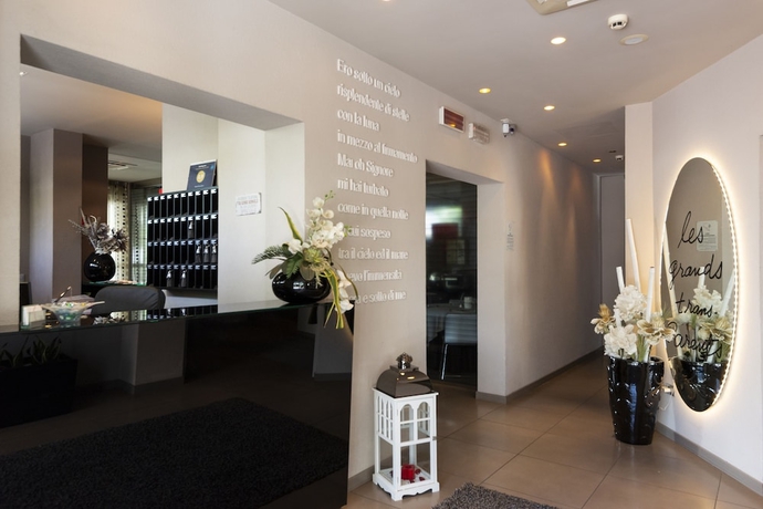 Imagen de los interiores del Hotel Atmosfere. Foto 16