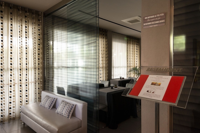 Imagen de los interiores del Hotel Atmosfere. Foto 19