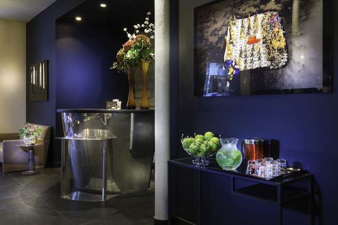 Imagen de los interiores del Hotel Atmospheres. Foto 16