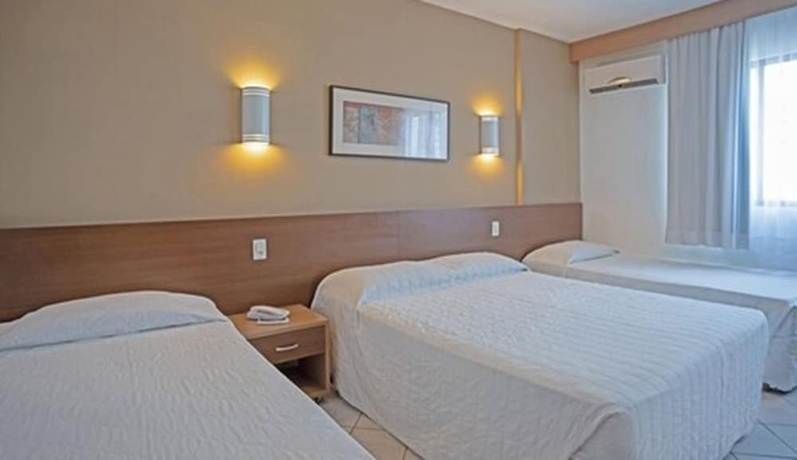 Imagen de la habitación del Hotel Atobá Praia. Foto 14