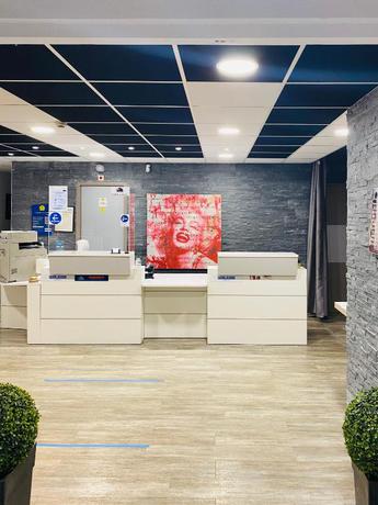 Imagen general del Hotel Atoll Logis Angers. Foto 8