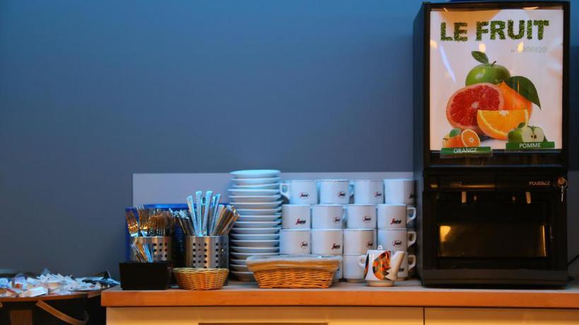 Imagen general del Hotel Atoll Logis Angers. Foto 13