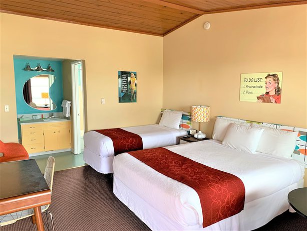 Imagen de la habitación del Hotel Atomic Motel. Foto 2
