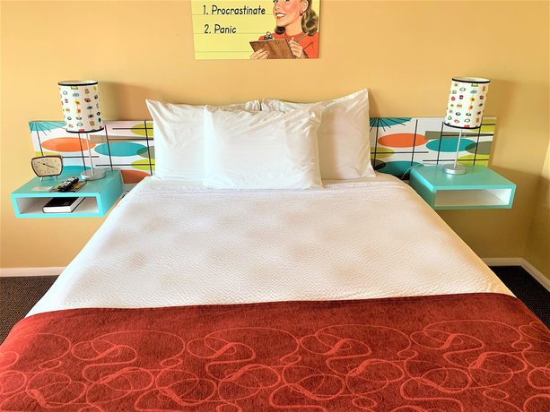 Imagen de la habitación del Hotel Atomic Motel. Foto 6