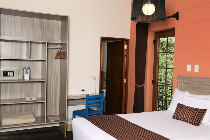 Imagen general del Hotel Atoq San Blas. Foto 2