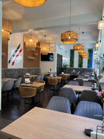 Imagen general del Hotel Atos. Foto 4