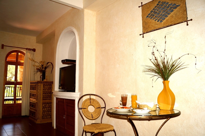 Imagen de la habitación del Hotel Atotonilco El Viejo. Foto 3