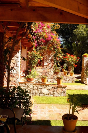 Imagen de los exteriores del Hotel Atotonilco El Viejo. Foto 13